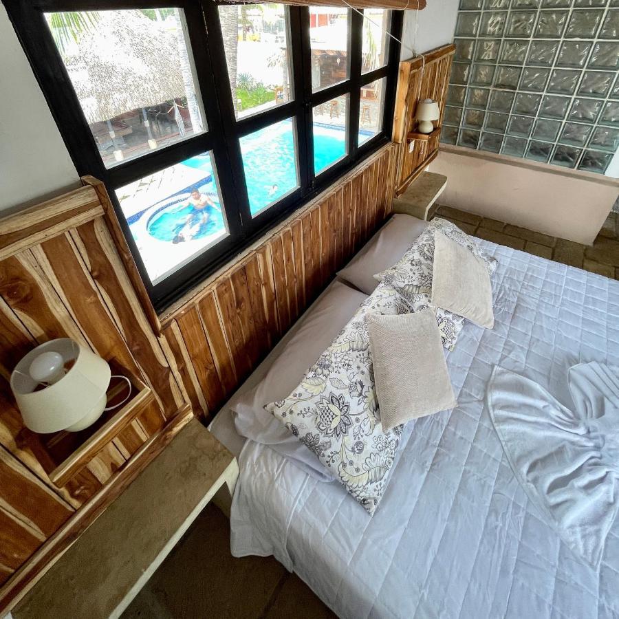 Johnnys Place Hotel มอนเตริโก ภายนอก รูปภาพ